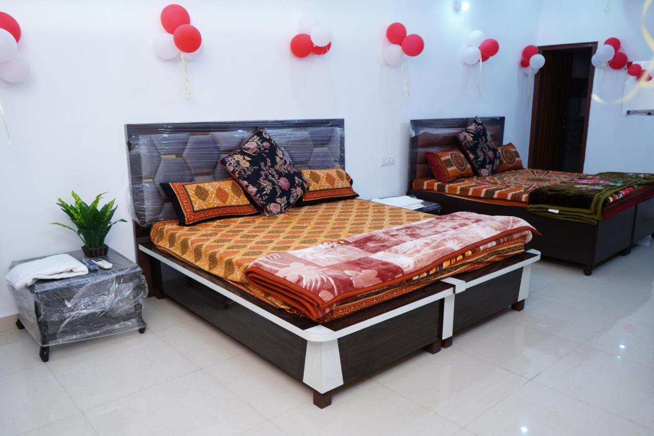 Bed and Breakfast Roop Niwas Amritsar Exterior foto