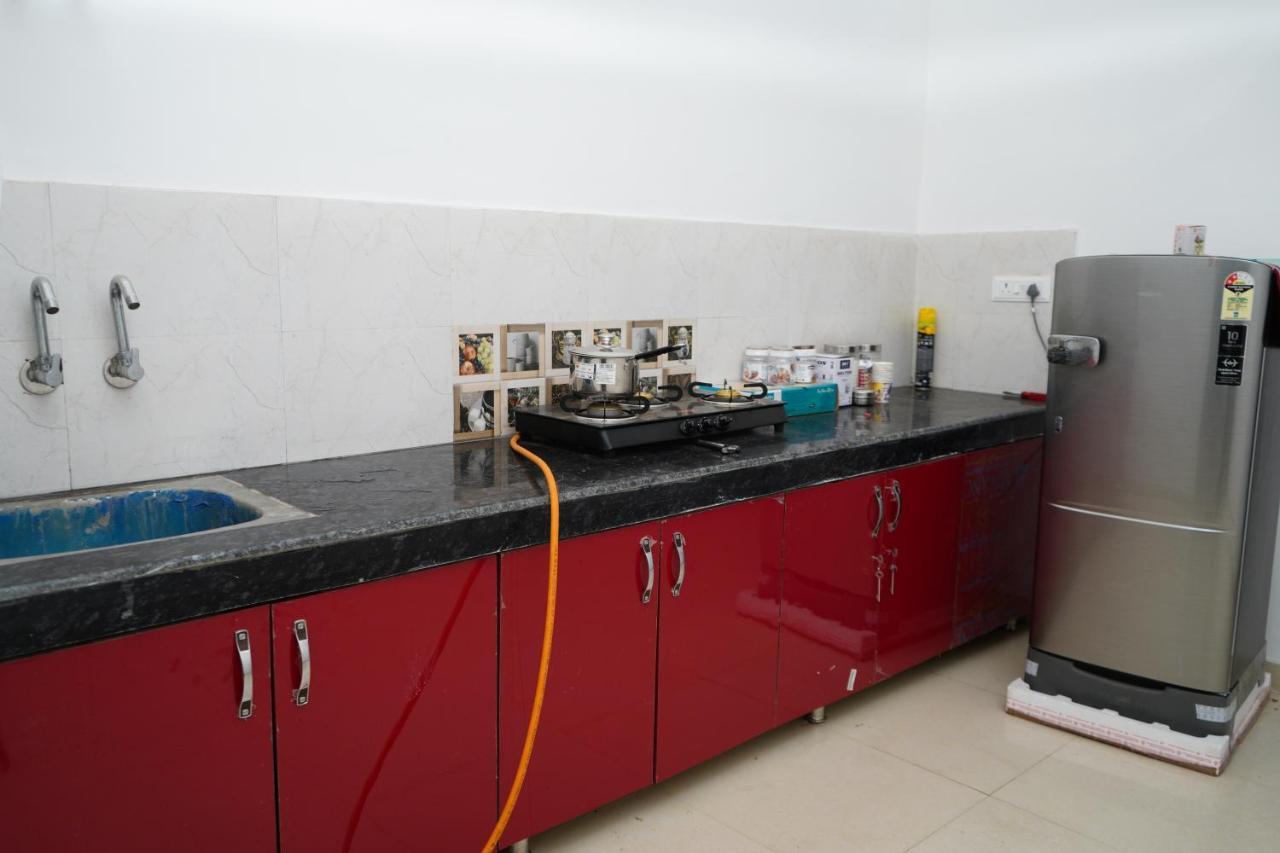 Bed and Breakfast Roop Niwas Amritsar Exterior foto