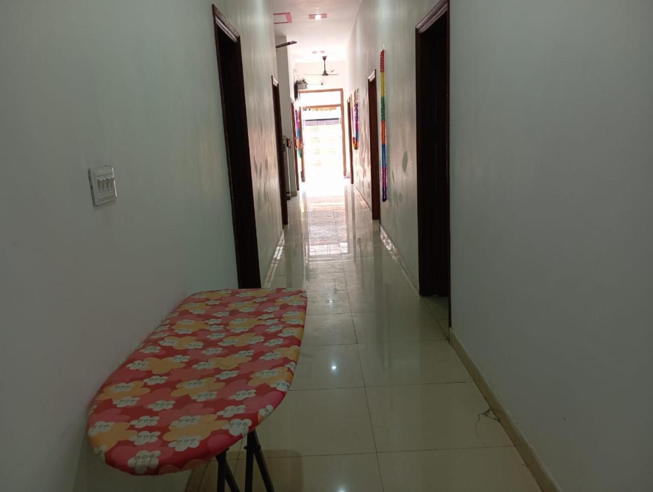 Bed and Breakfast Roop Niwas Amritsar Exterior foto
