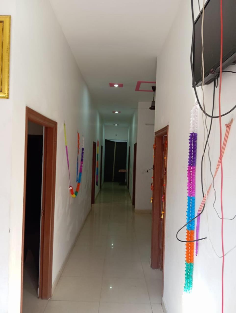 Bed and Breakfast Roop Niwas Amritsar Exterior foto