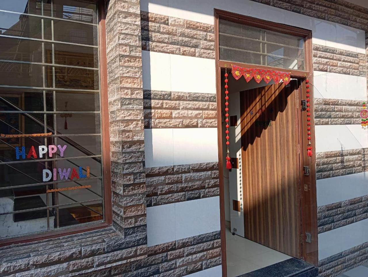 Bed and Breakfast Roop Niwas Amritsar Exterior foto
