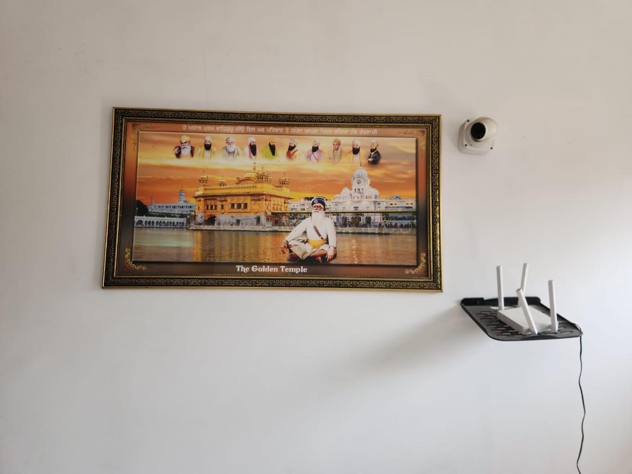 Bed and Breakfast Roop Niwas Amritsar Exterior foto